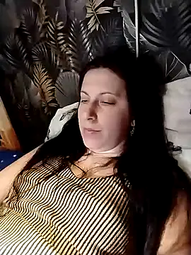 Snapshot of lolyforyou chatting on 01-07-26, 06:43 lolyforyou online show from 01-07-26, 06:43