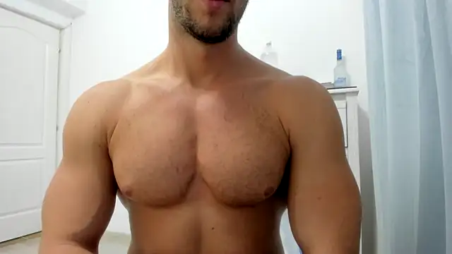 Snapshot of woolfiie chatting on 11-06-25, 08:21 woolfiie online show from 11-06-25, 08:21