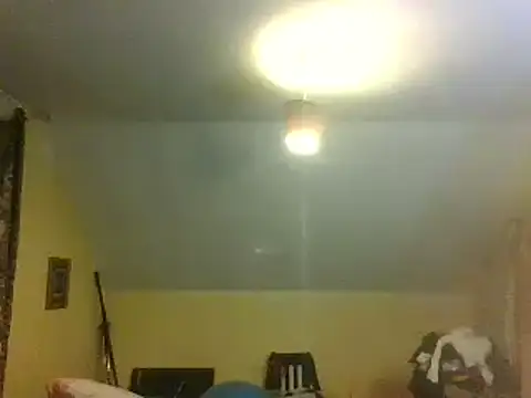 Snapshot of londonfuckwhore chatting on 02-23-25, 10:53 londonfuckwhore online show from 02-23-25, 10:53