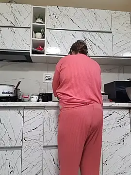 cindybbwsquirt online show from 02-19-25, 09:39