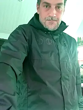 Snapshot of Arges20 chatting on 11-27-25, 02:08 Arges20 online show from 11-27-25, 02:08