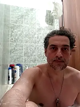 Snapshot of Arges20 chatting on 02-05-26, 08:57 Arges20 online show from 02-05-26, 08:57