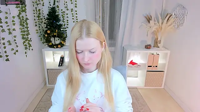 Laly Peach online show from 01-09-25, 04:39