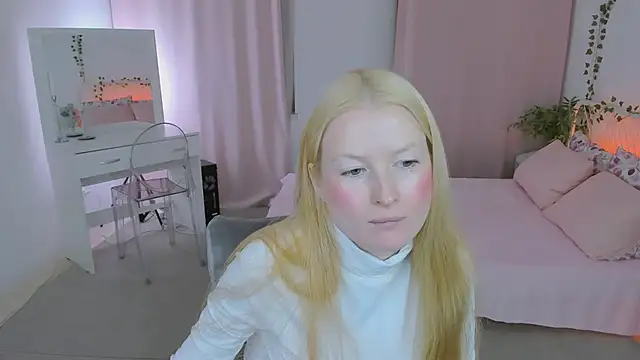 Laly Peach online show from 05-28-26, 08:11