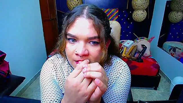 Snapshot of ShantalBlonde chatting on 03-14-25, 03:48 ShantalBlonde online show from 03-14-25, 03:48