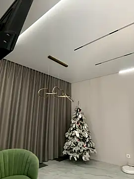 Snapshot of stefannichka chatting on 12-02-24, 11:29 stefannichka online show from 12-02-24, 11:29