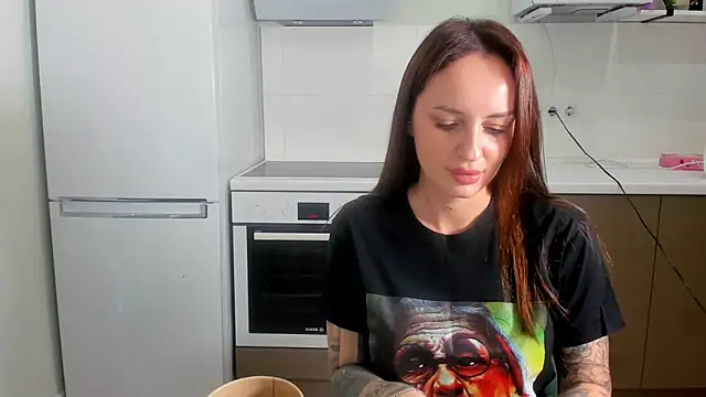 Your Masha online show from 04-14-26, 07:14