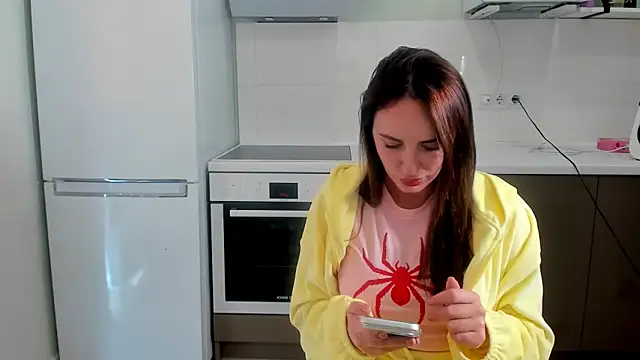 Your Masha online show from 04-15-26, 12:23