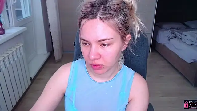Snapshot of Lana__Nova chatting on 05-06-26, 05:57 Lana Nova online show from 05-06-26, 05:57