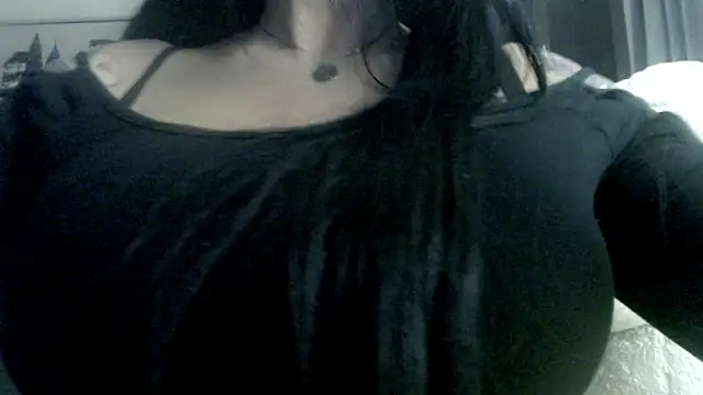 stormylana online show from 04-15-26, 07:37