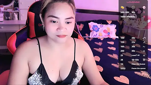 yenyen  online show from 07-11-26, 01:52