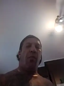 trucker1979 online show from 11-20-25, 06:40