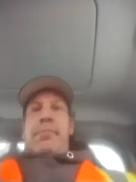 trucker1979 online show from 11-21-25, 03:22