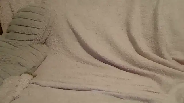 beautylovess online show from 04-15-26, 02:13