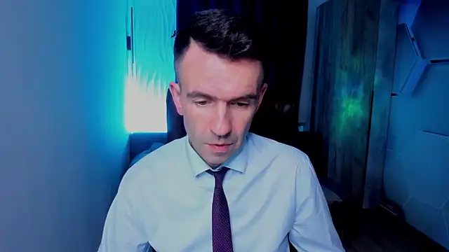 SteveTiger online show from 11-06-25, 01:56