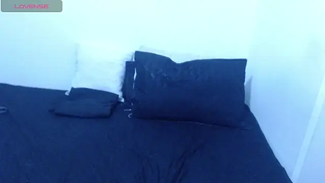 Dulce-Bella online show from 03-13-26, 02:45