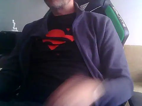 Snapshot of boran34 chatting on 05-15-26, 04:03 boran34 online show from 05-15-26, 04:03