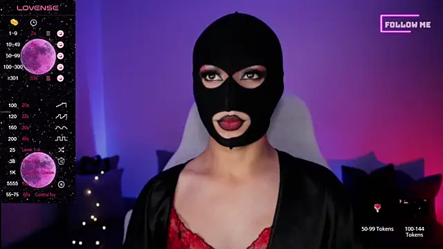 Bigfemblue online show from 12-31-24, 12:21