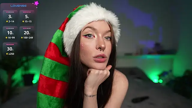 Snapshot of Erotic_Saga chatting on 12-20-24, 07:28 Erotic Saga online show from 12-20-24, 07:28