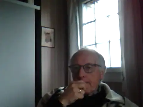 Snapshot of johnjohn622662 chatting on 02-26-25, 02:14 johnjohn622662 online show from 02-26-25, 02:14