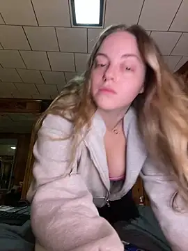 jaseyrae online show from 01-03-25, 08:01