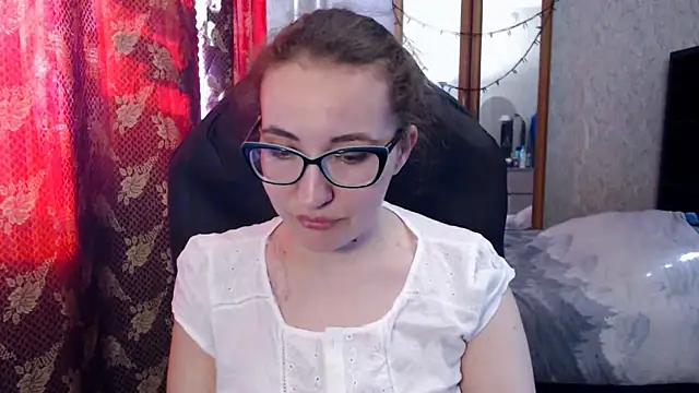 Snapshot of AnKey_Rayah chatting on 05-13-26, 12:02 AnKey Rayah online show from 05-13-26, 12:02