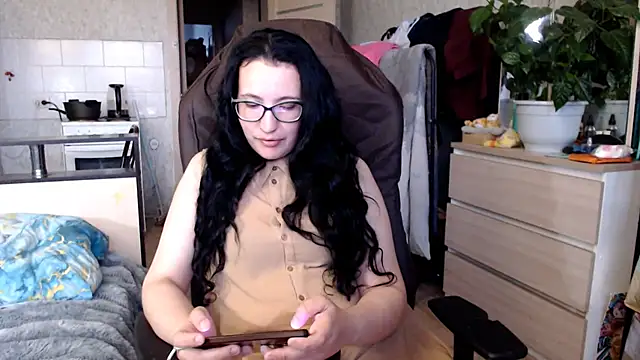 Snapshot of AnKey_Rayah chatting on 06-14-26, 02:41 AnKey Rayah online show from 06-14-26, 02:41