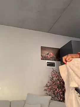 CurvyDesire1 online show from 12-14-25, 01:05