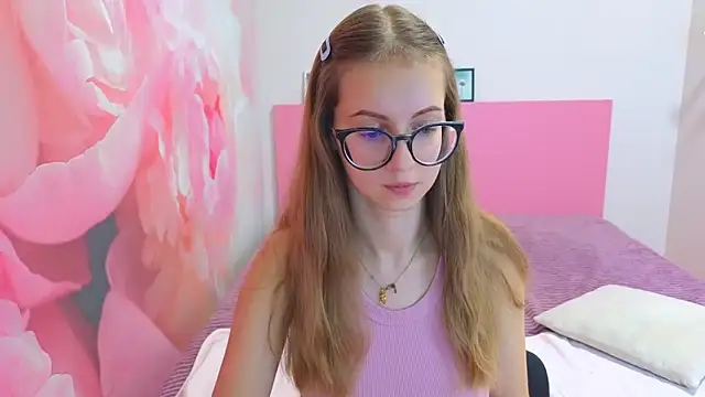 AliceAdams online show from 12-04-25, 07:06