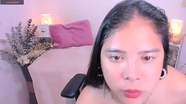 AmazingDREAMGirl online show from 10-26-25, 10:25