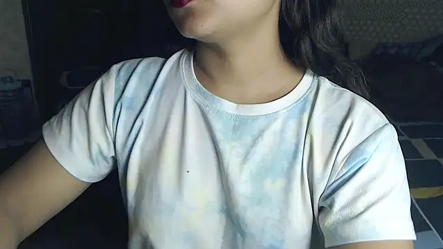 Snapshot of Indian_Anu chatting on 09-19-25, 10:16 Indian Anu online show from 09-19-25, 10:16