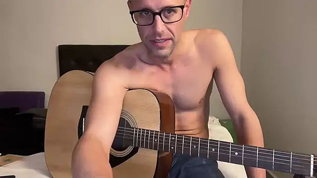 Snapshot of CamCrestXXX chatting on 01-18-25, 11:33 CamCrestXXX online show from 01-18-25, 11:33