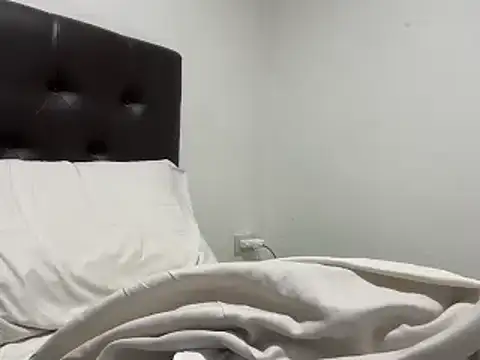 Snapshot of CamCrestXXX chatting on 03-20-25, 11:16 CamCrestXXX online show from 03-20-25, 11:16