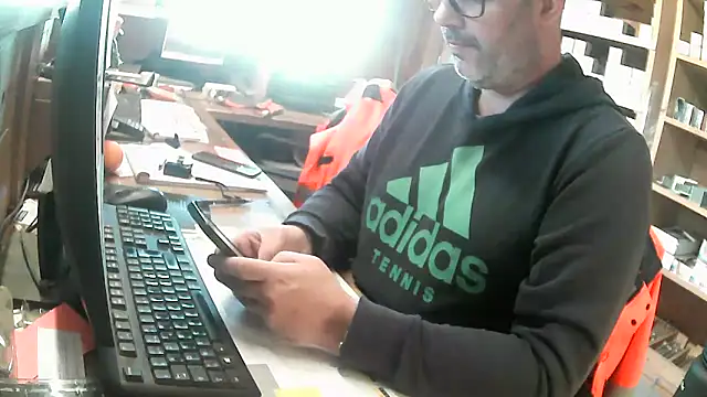 Snapshot of Cygnus58topchef chatting on 02-01-25, 08:18 Cygnus58topchef online show from 02-01-25, 08:18