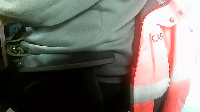 Snapshot of Cygnus58topchef chatting on 11-04-25, 12:15 Cygnus58topchef online show from 11-04-25, 12:15