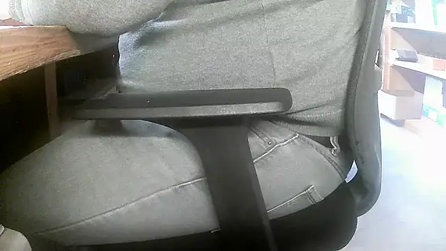 Snapshot of Cygnus58topchef chatting on 02-03-26, 08:41 Cygnus58topchef online show from 02-03-26, 08:41