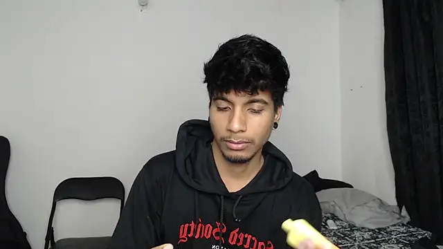 stevenosori online show from 10-28-25, 02:26