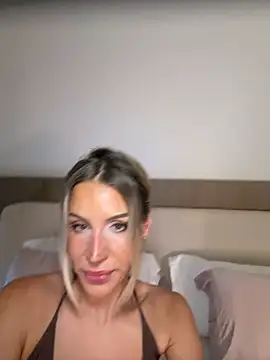 jasminesummer online show from 07-18-26, 07:06