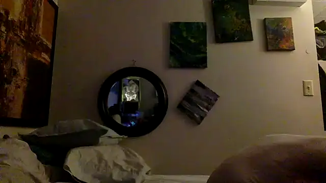 Snapshot of BLOSSOM_GIRL chatting on 01-21-25, 01:11 BLOSSOM GIRL online show from 01-21-25, 01:11