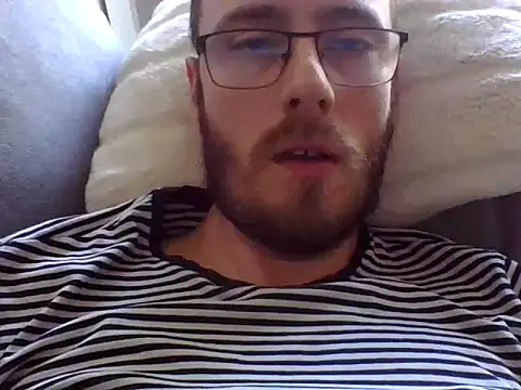 pimwie online show from 11-21-25, 09:41