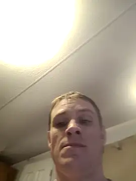 Snapshot of MaddyC6992 chatting on 02-25-26, 12:04 MaddyC6992 online show from 02-25-26, 12:04