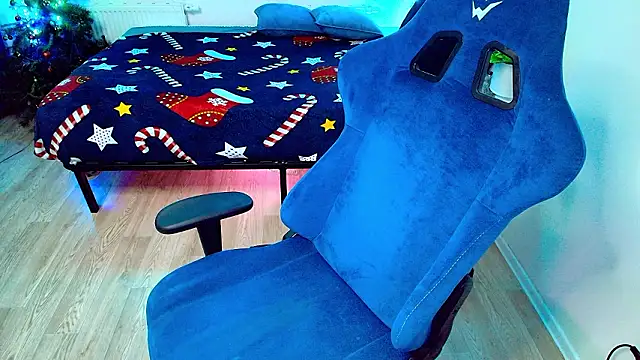 CranberryHot online show from 02-02-26, 02:43