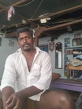 Snapshot of rohanhotguy chatting on 02-16-26, 08:32 rohanhotguy online show from 02-16-26, 08:32