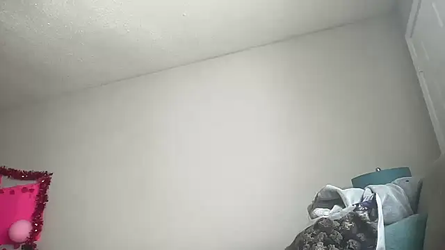 Creamesensation online show from 02-26-26, 03:55