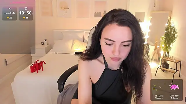 HelenaRegal online show from 05-24-26, 12:43