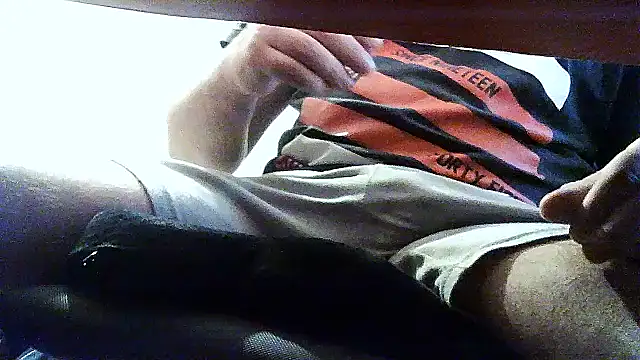 Snapshot of opreatiby chatting on 03-10-26, 04:23 opreatiby online show from 03-10-26, 04:23