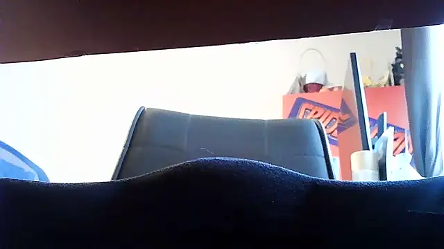 Snapshot of opreatiby chatting on 04-03-26, 01:09 opreatiby online show from 04-03-26, 01:09