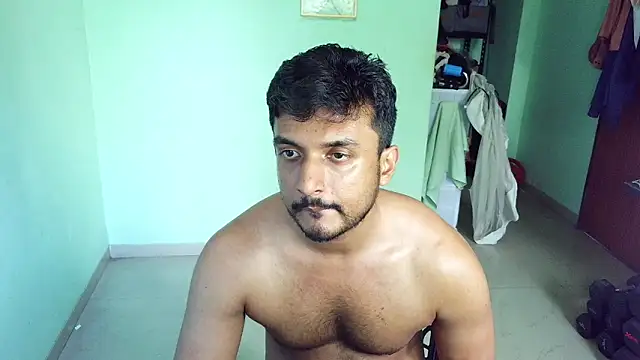 Snapshot of daringcutie chatting on 05-11-26, 09:48 daringcutie online show from 05-11-26, 09:48
