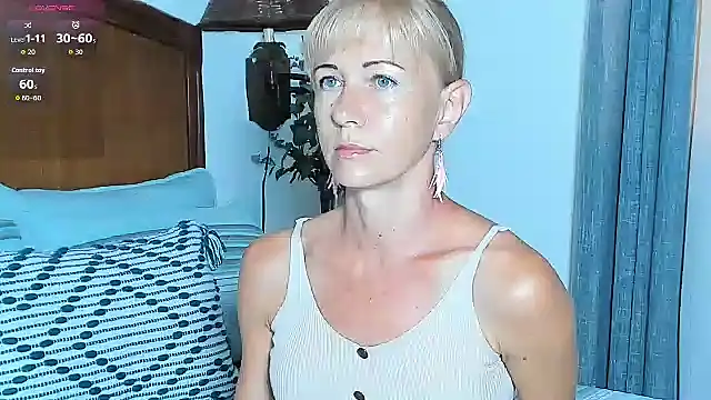 Christine 35 online show from 11-06-25, 12:50