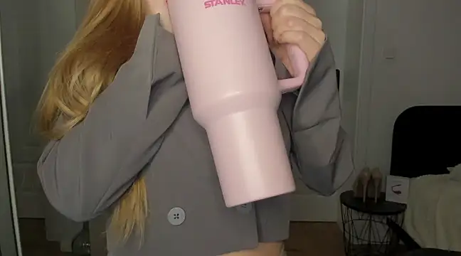 sexyCoralie online show from 02-04-25, 06:06